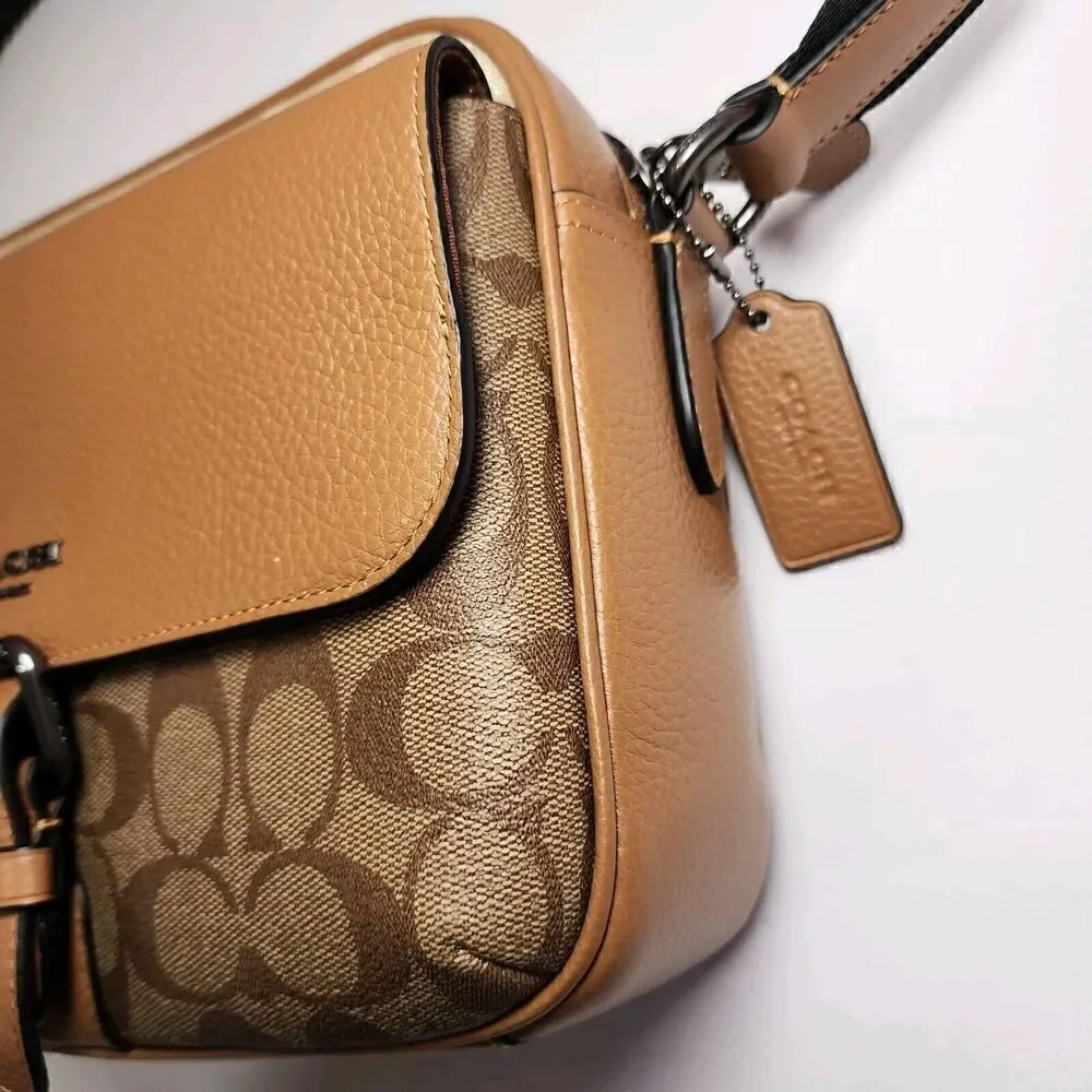 Coach hudson crossbody